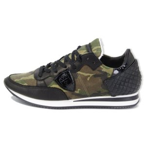 113 限定 カモ ウノピゥウ ノウグァーレトレ OLIVE CAMO 43スニーカー 迷彩 中古