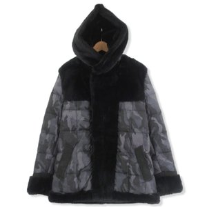 1piu1uguale3 × EMMETI NEW SQUARE HOODED COAT MRC091 ムートンダウンコート 4