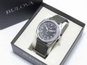 BULOVA ブローバ MILITARY ミリタリー 96B229 自動巻き ブラック グリーン 黒 時計
