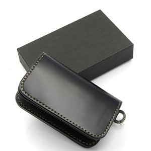 未使用 二つ折り財布 コードバン ミディアムウォレット 黒 レザー