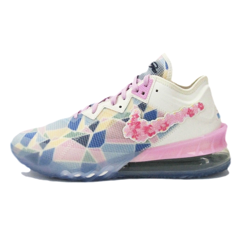 ナイキLEBRON 18 LOW SAKURA CV7562-101買取