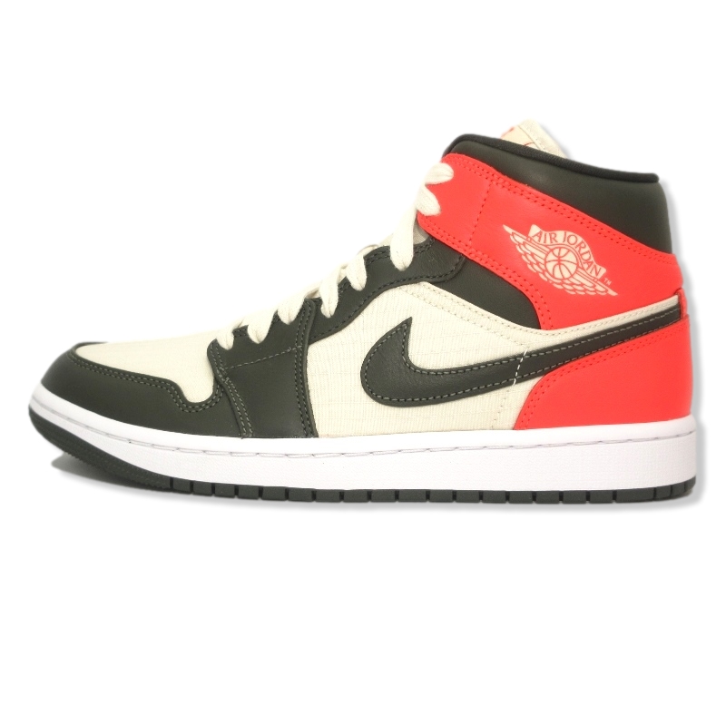 ナイキWMNS AIR JORDAN 1 MID SE DQ6078-100買取