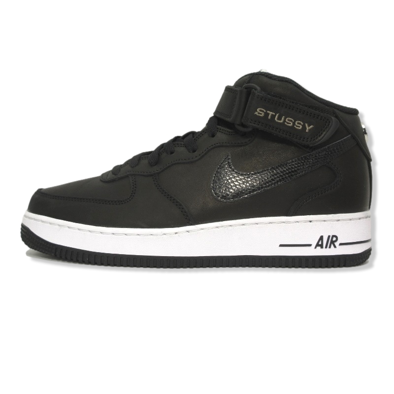 ナイキAIR FORCE 1 MID DJ7840-001買取