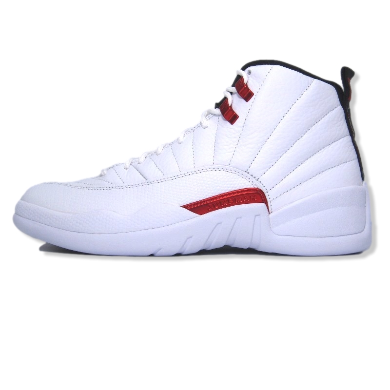 ナイキAIR JORDAN 12 RETRO CT8013-106買取