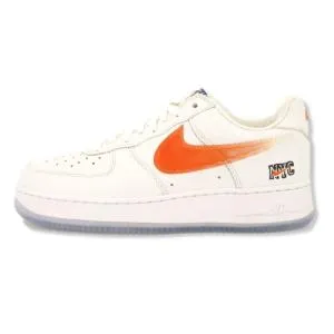 AIR FORCE 1 LOW CZ7928-100 キス コラボ 海外販売品 WHITE/BRILLIANT ORANGE