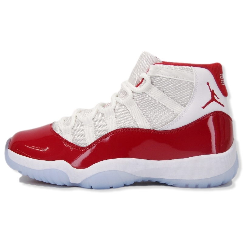 ナイキAIR JORDAN 11 RETRO CT8012-116買取