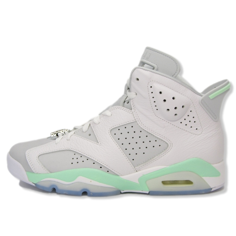 ナイキWMNS AIR JORDAN 6 RETRO DQ4914-103買取