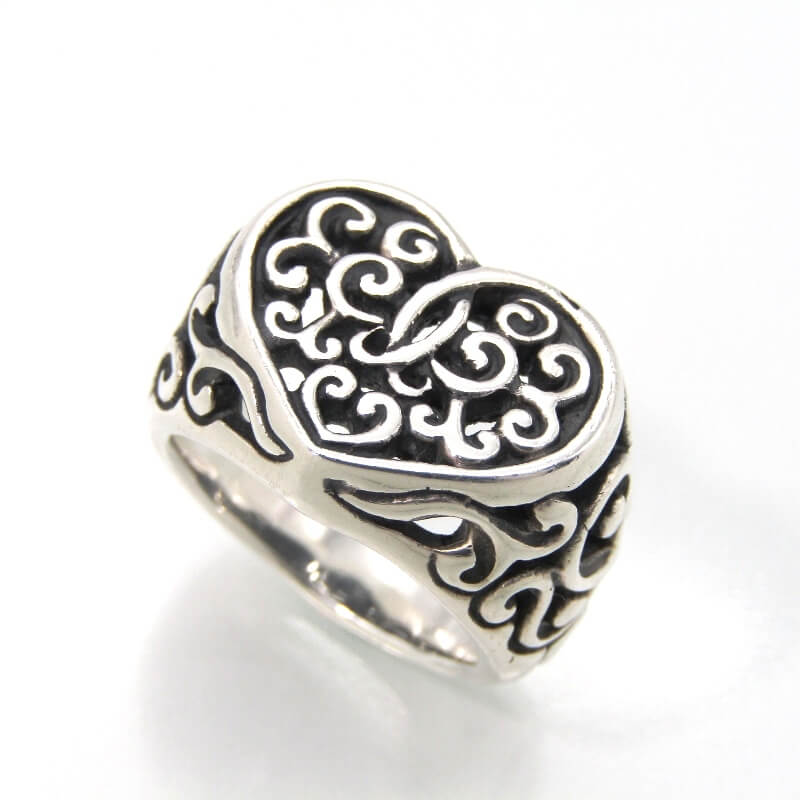 ビルウォールレザーリング TRIBAL HEART MEDIUM RING買取