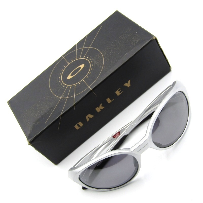 オークリーサングラス OO9438-0558 Eye Jacket Redux買取