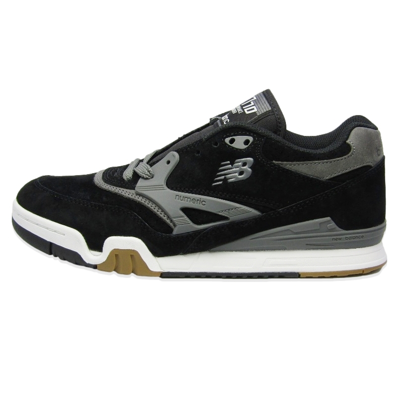 ニューバランスNM770YZZ スエード ヌメリック スケートライン BLACK/GREY 買取